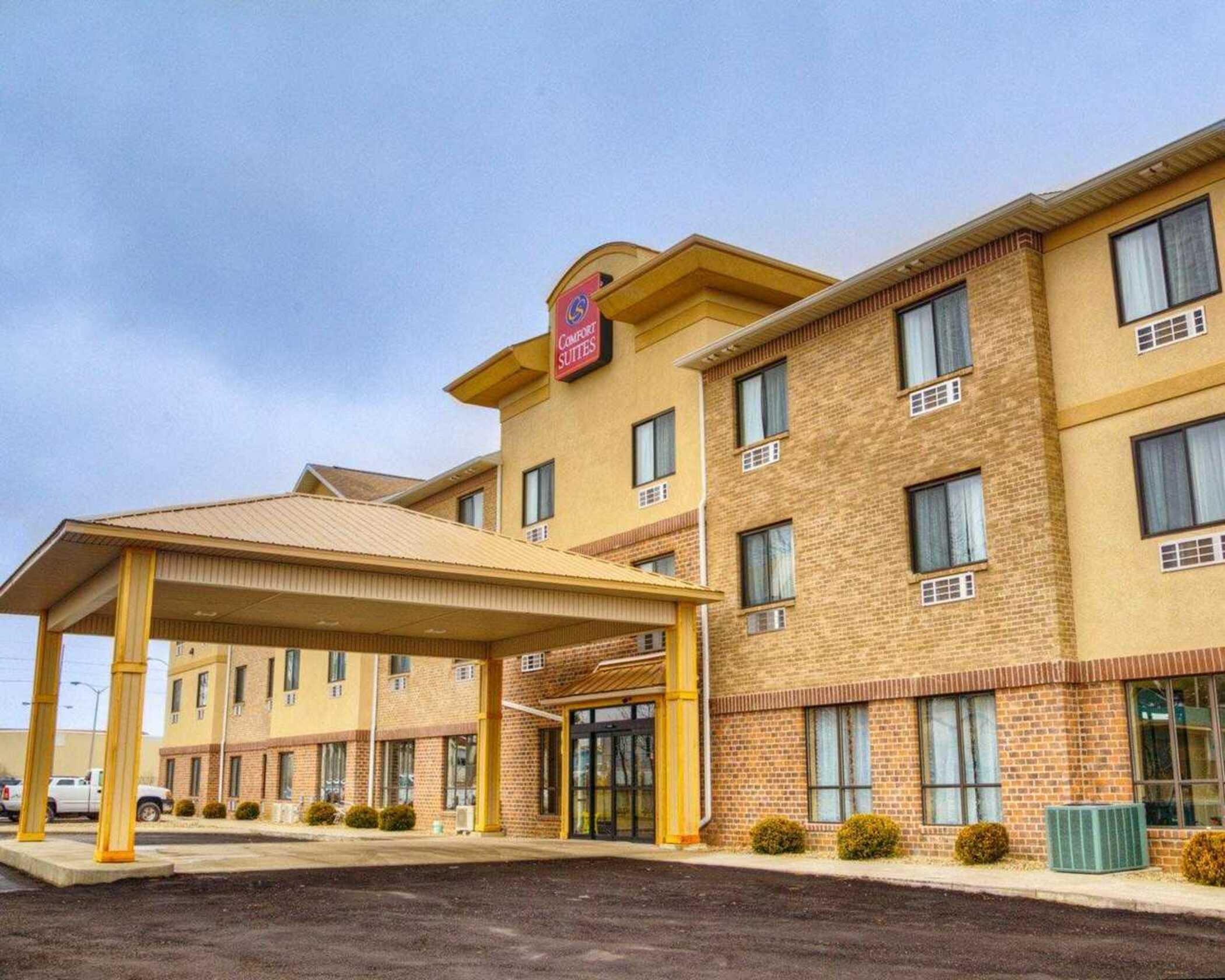 Comfort Suites Plymouth Near Us-30 Экстерьер фото